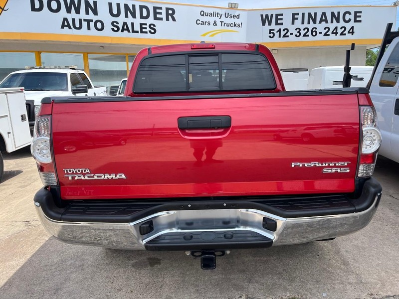 Toyota Tacoma Vehicle Image 06