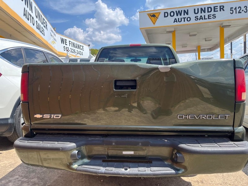 Chevrolet S-10 Vehicle Image 05