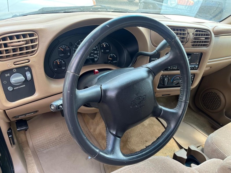 Chevrolet S-10 Vehicle Image 07