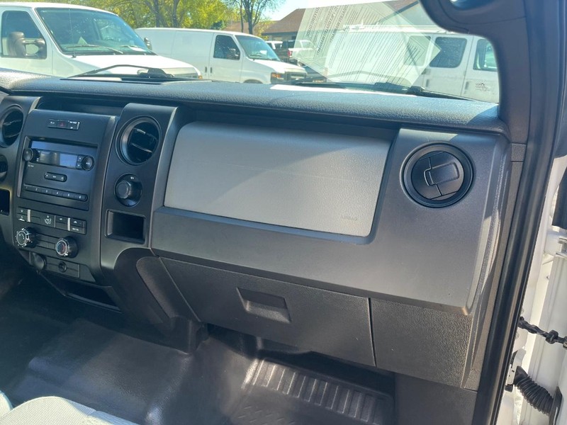 Ford F-150 Vehicle Image 10