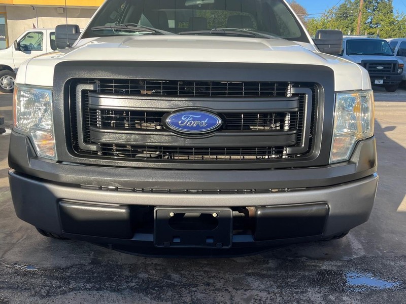 Ford F-150 Vehicle Image 02