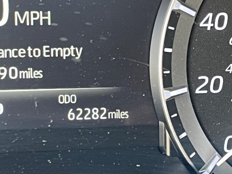 Toyota Highlander Vehicle Image 14