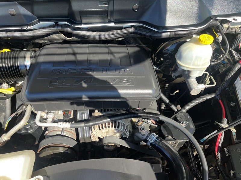 Dodge Ram 1500 Vehicle Image 10