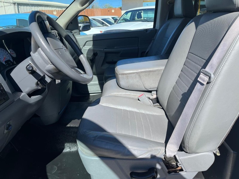 Dodge Ram 1500 Vehicle Image 12