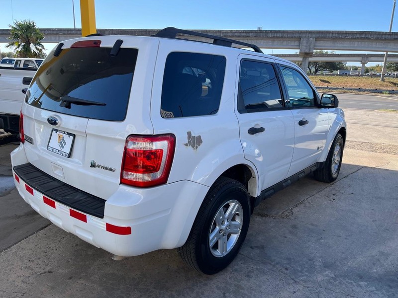 Ford Escape Vehicle Image 06