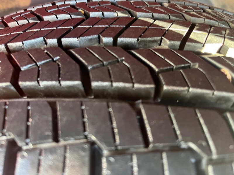 Chevrolet Express Passenger Vehicle Full-screen Gallery Image 15