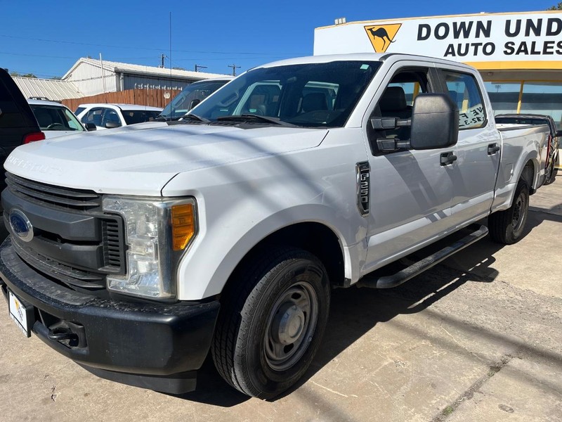 2017 Ford F-250 XL photo 2