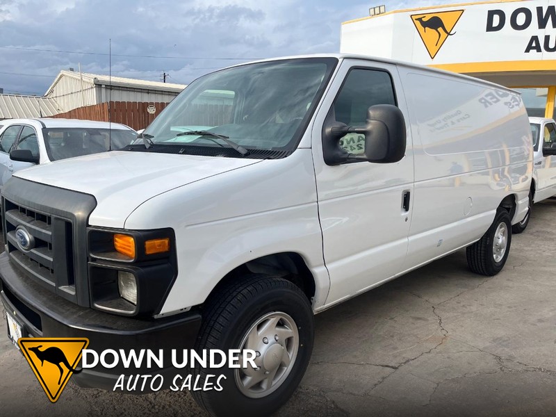 Ford Econoline Cargo Van Vehicle Full-screen Gallery Image 01