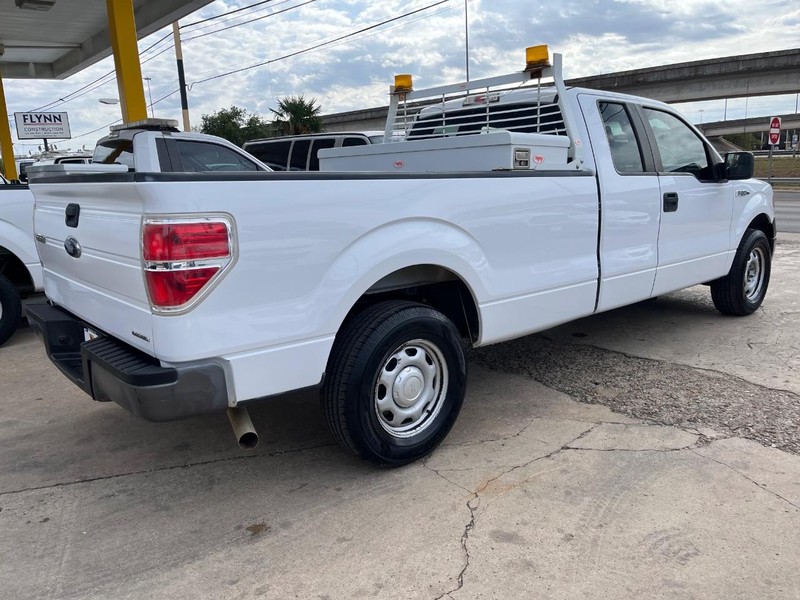 2014 Ford F-150 XL photo 4