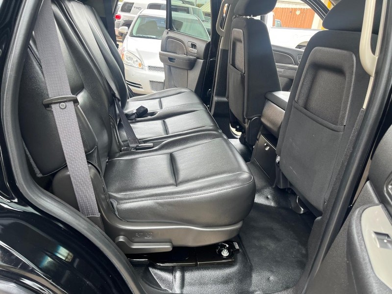 Chevrolet Tahoe Vehicle Image 09