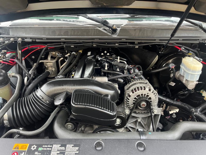 Chevrolet Tahoe Vehicle Image 13