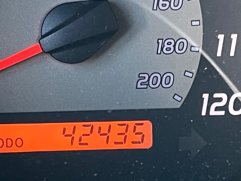 Toyota Tacoma Vehicle Image 13