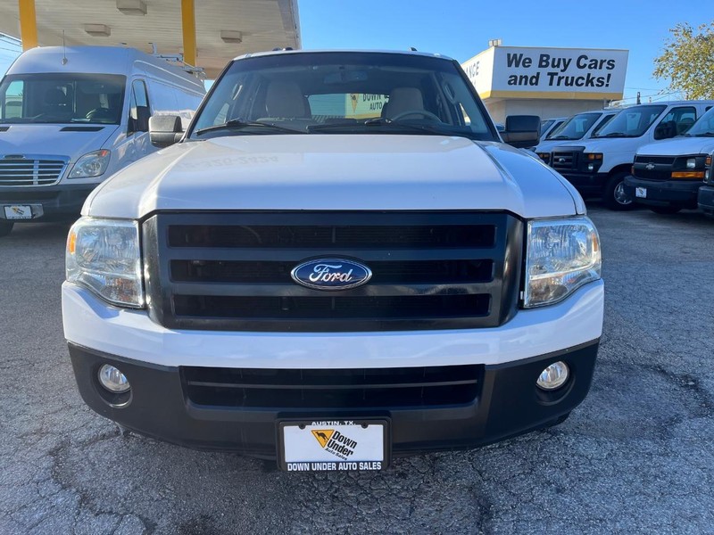 Ford Expedition Vehicle Image 02
