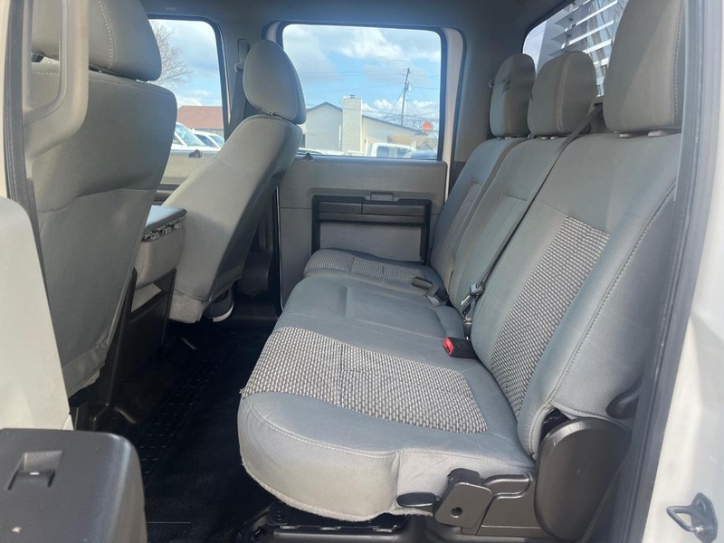 Ford Super Duty F-250 SRW Vehicle Image 06