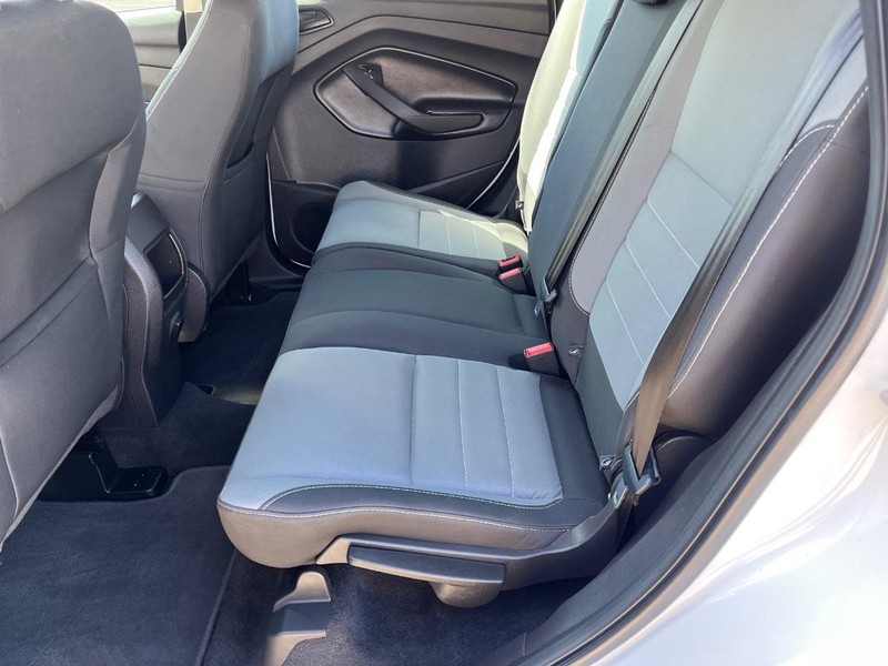 Ford Escape Vehicle Image 13