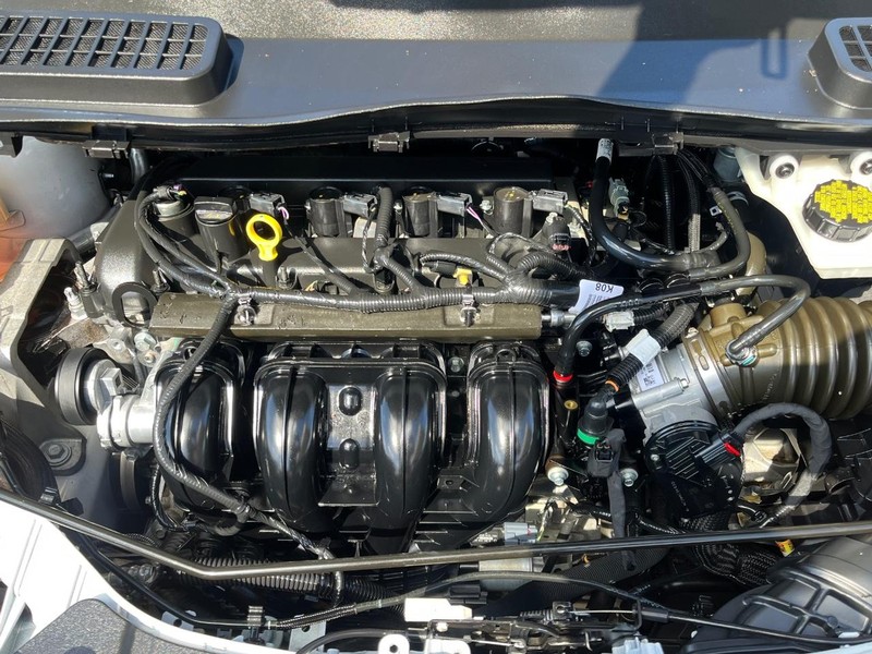 Ford Escape Vehicle Image 14