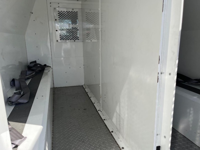 Ford Econoline Cargo Van Vehicle Image 10