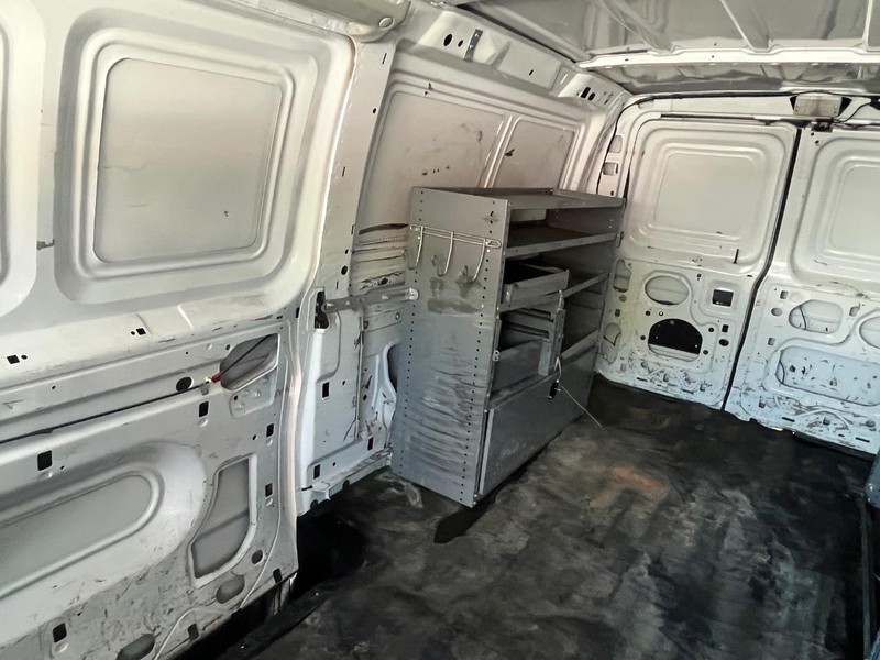 Ford Econoline Cargo Van Vehicle Image 05
