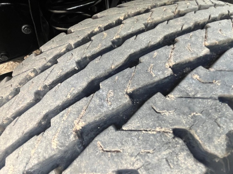 Ford Econoline Cargo Van Vehicle Image 08