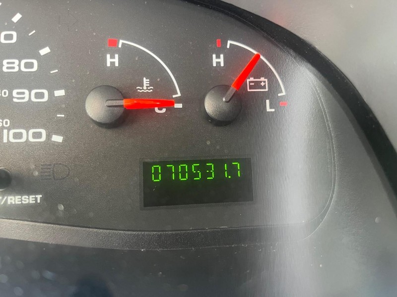 Ford Econoline Cargo Van Vehicle Image 08