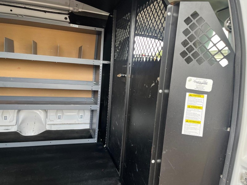 Ford Econoline Cargo Van Vehicle Image 10