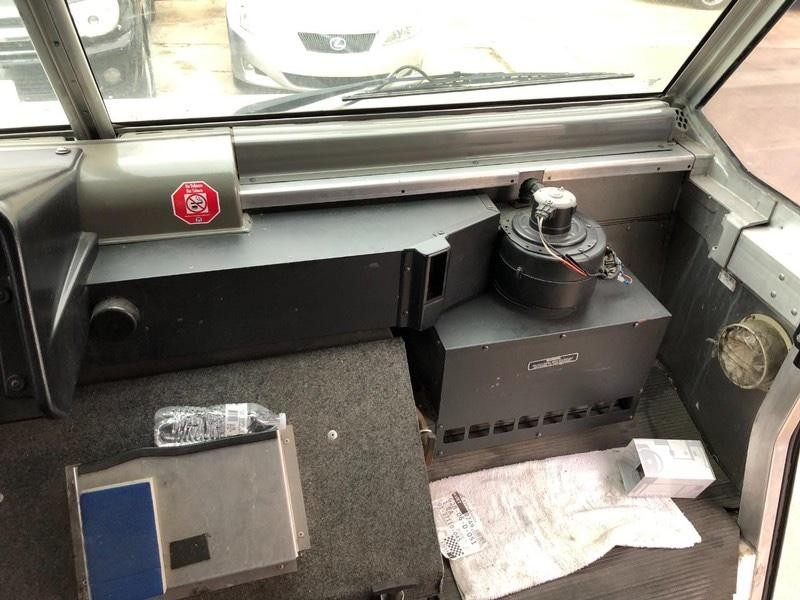 Freightliner M-Line Vehicle Image 13