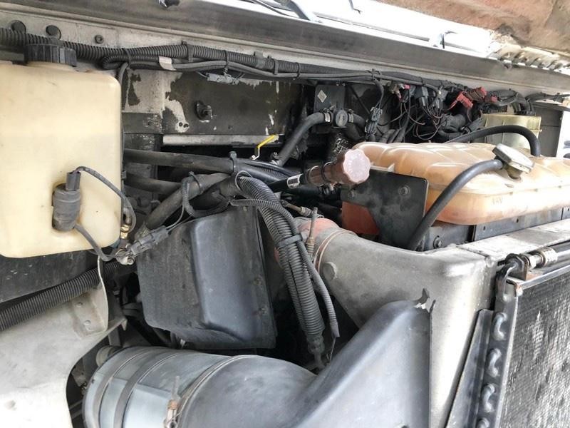 Freightliner M-Line Vehicle Image 14