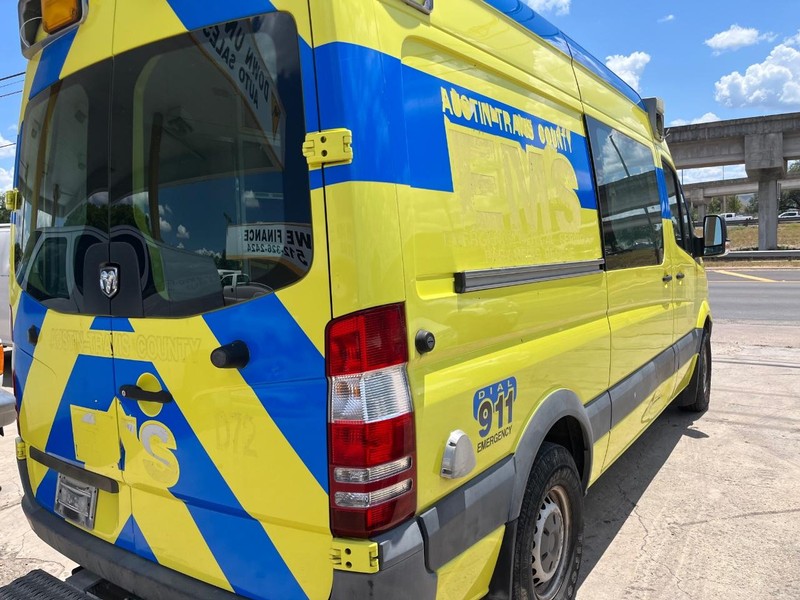 Dodge Sprinter Vehicle Image 05