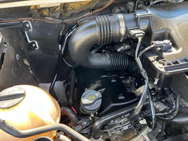 Mercedes-Benz Sprinter Vehicle Image 16