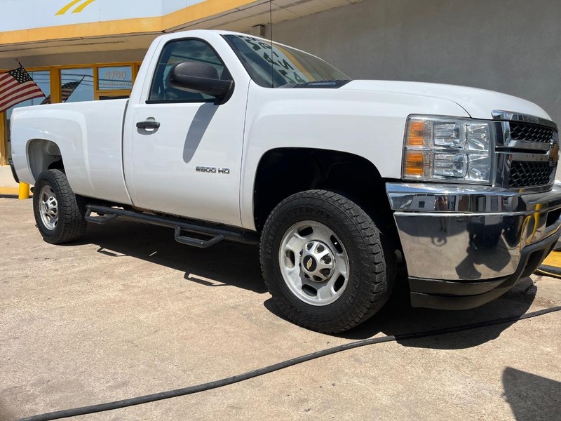 Chevrolet Silverado 2500HD Vehicle Image 03