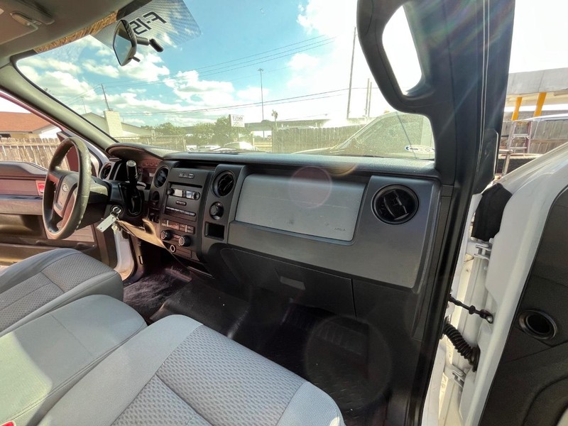 Ford F-150 Vehicle Image 04