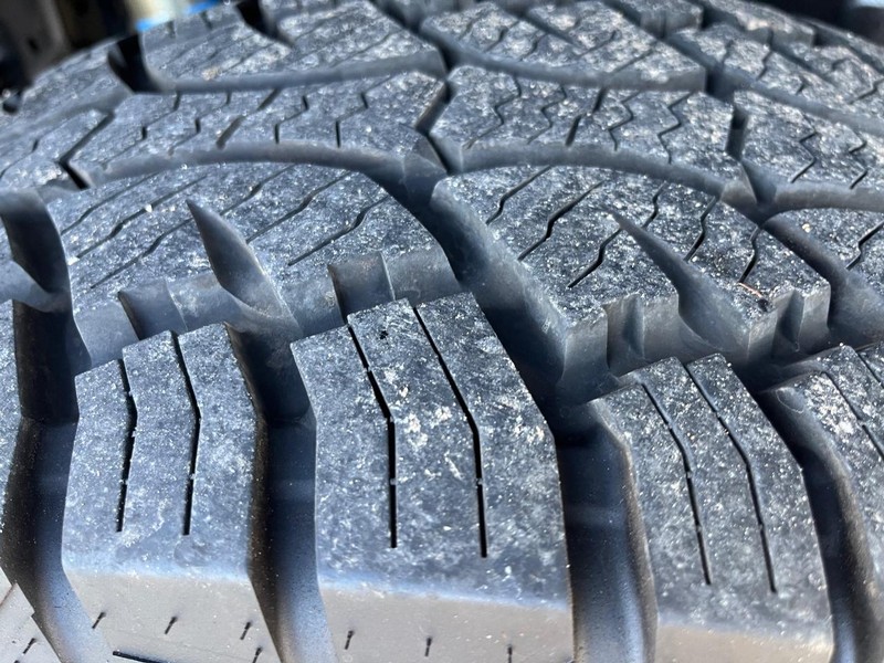 Toyota FJ Cruiser Vehicle Image 16