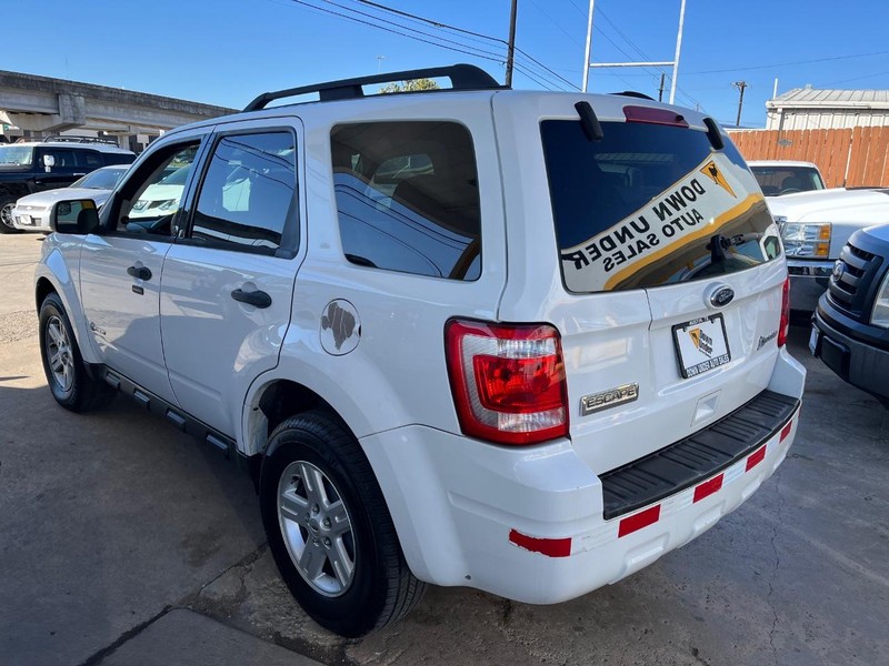 Ford Escape Vehicle Image 04