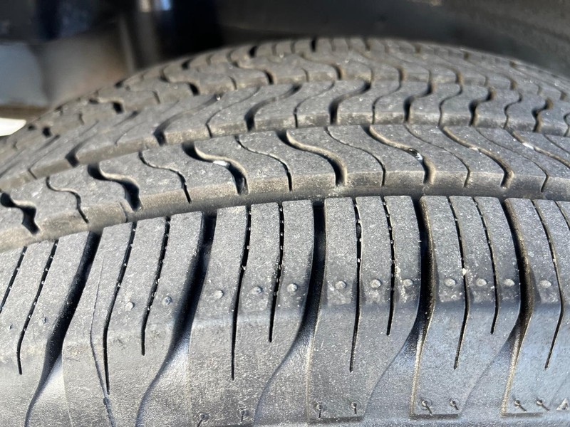 Ford Escape Vehicle Image 13