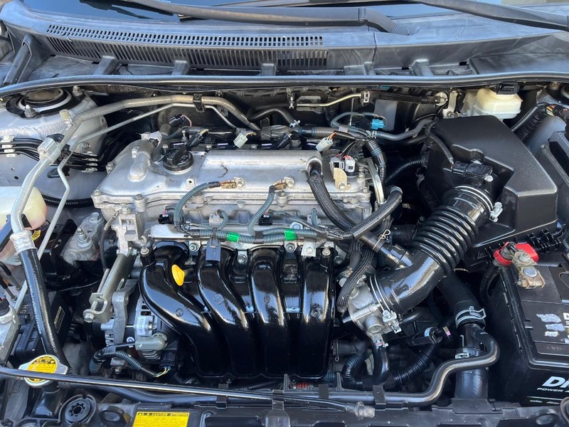 Toyota Corolla Vehicle Image 12