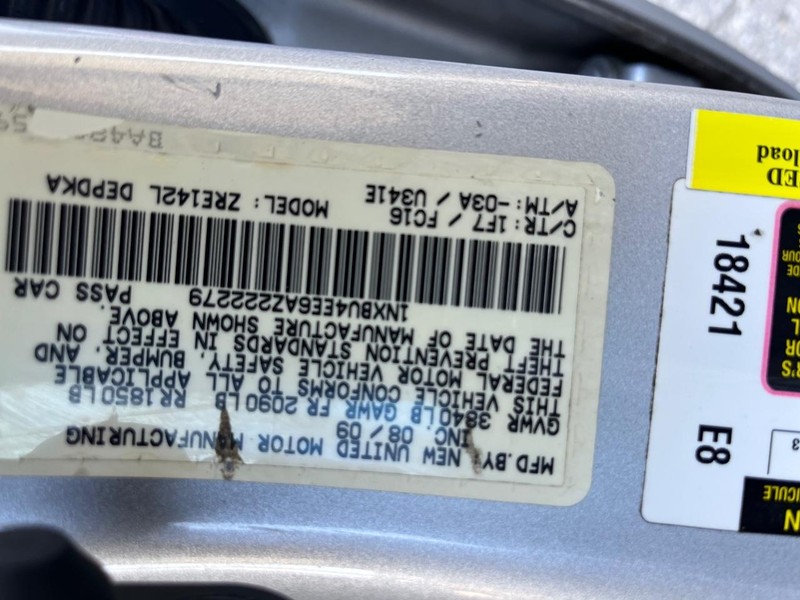 Toyota Corolla Vehicle Image 14