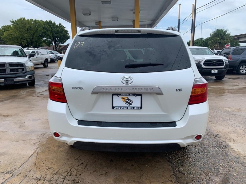 Toyota Highlander Vehicle Image 05