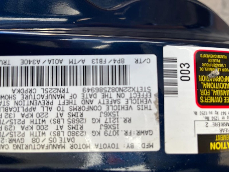 Toyota Tacoma Vehicle Image 11