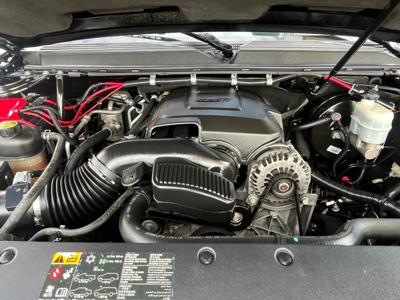 Chevrolet Tahoe Vehicle Image 12