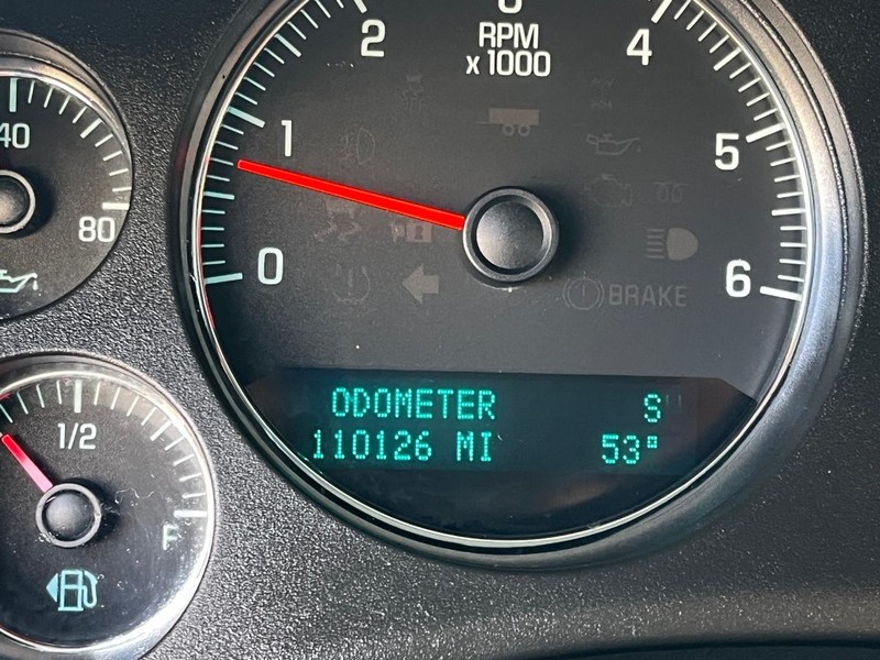 Chevrolet Tahoe Vehicle Image 13