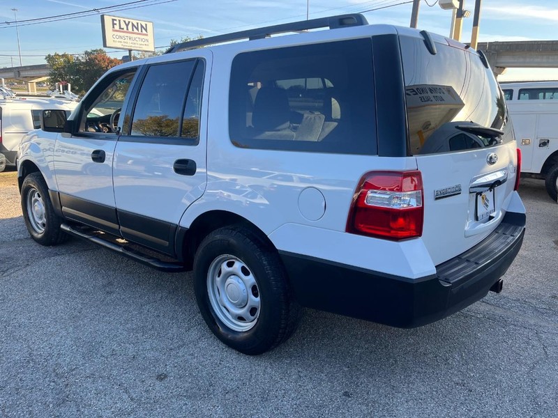 Ford Expedition Vehicle Image 06