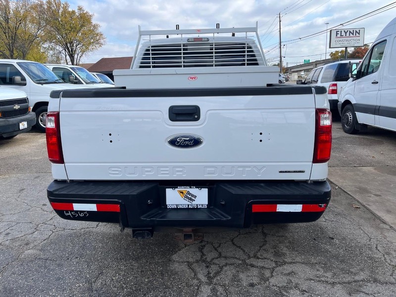 Ford Super Duty F-250 SRW Vehicle Image 05