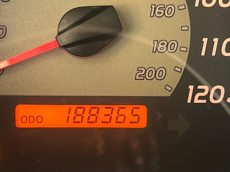 Toyota Tacoma Vehicle Image 14