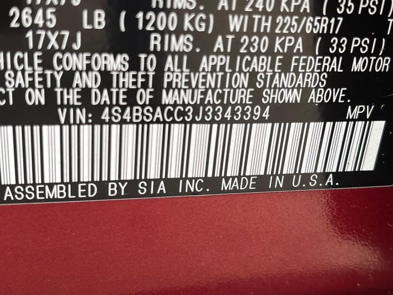 Subaru Outback Vehicle Full-screen Gallery Image 14