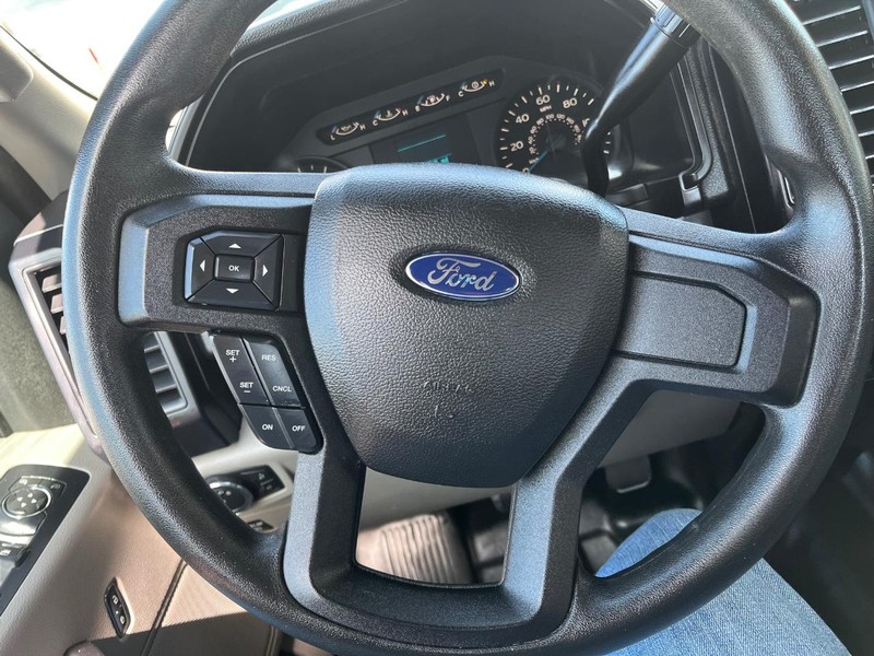 Ford F-150 Vehicle Image 09