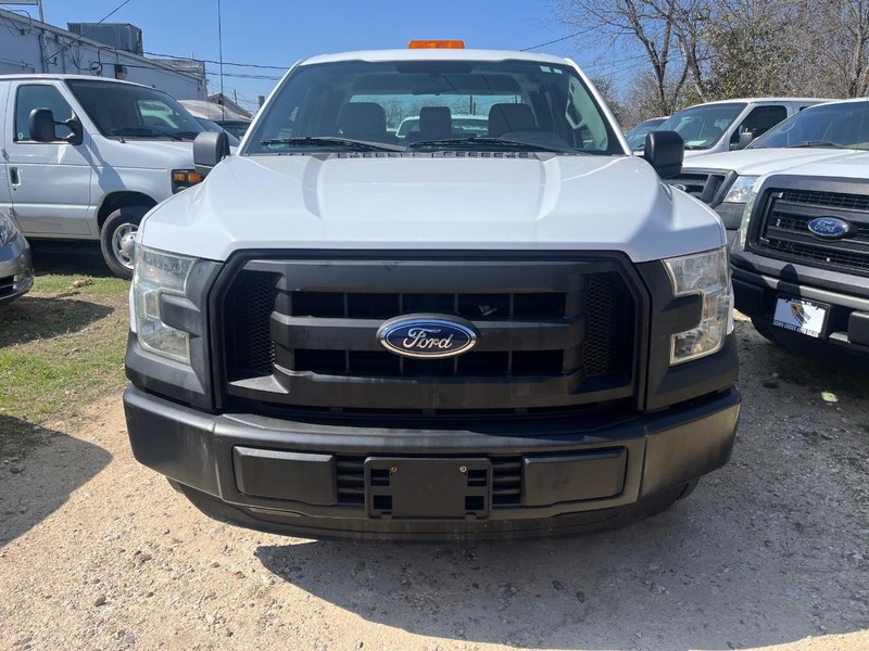 Ford F-150 Vehicle Image 02
