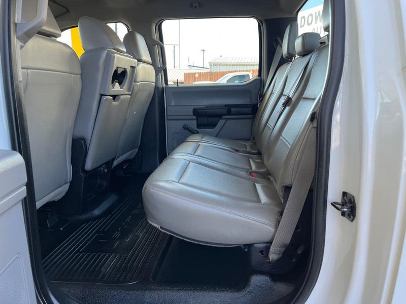 Ford Super Duty F-250 SRW Vehicle Image 08