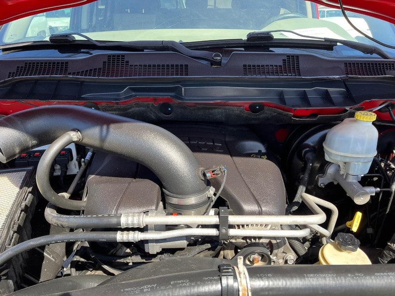 Dodge Ram 1500 Vehicle Image 13