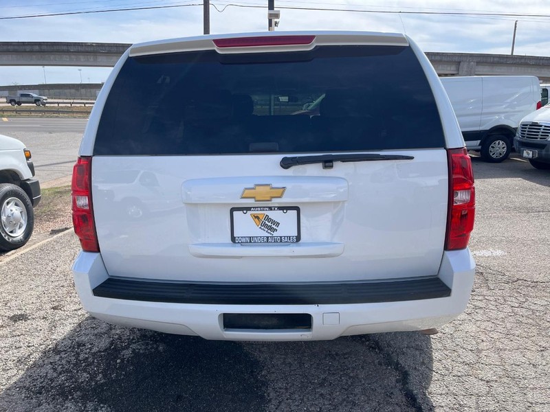 Chevrolet Tahoe Vehicle Image 05