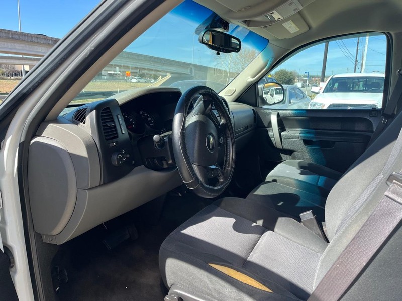 Chevrolet Silverado 1500 Vehicle Image 14